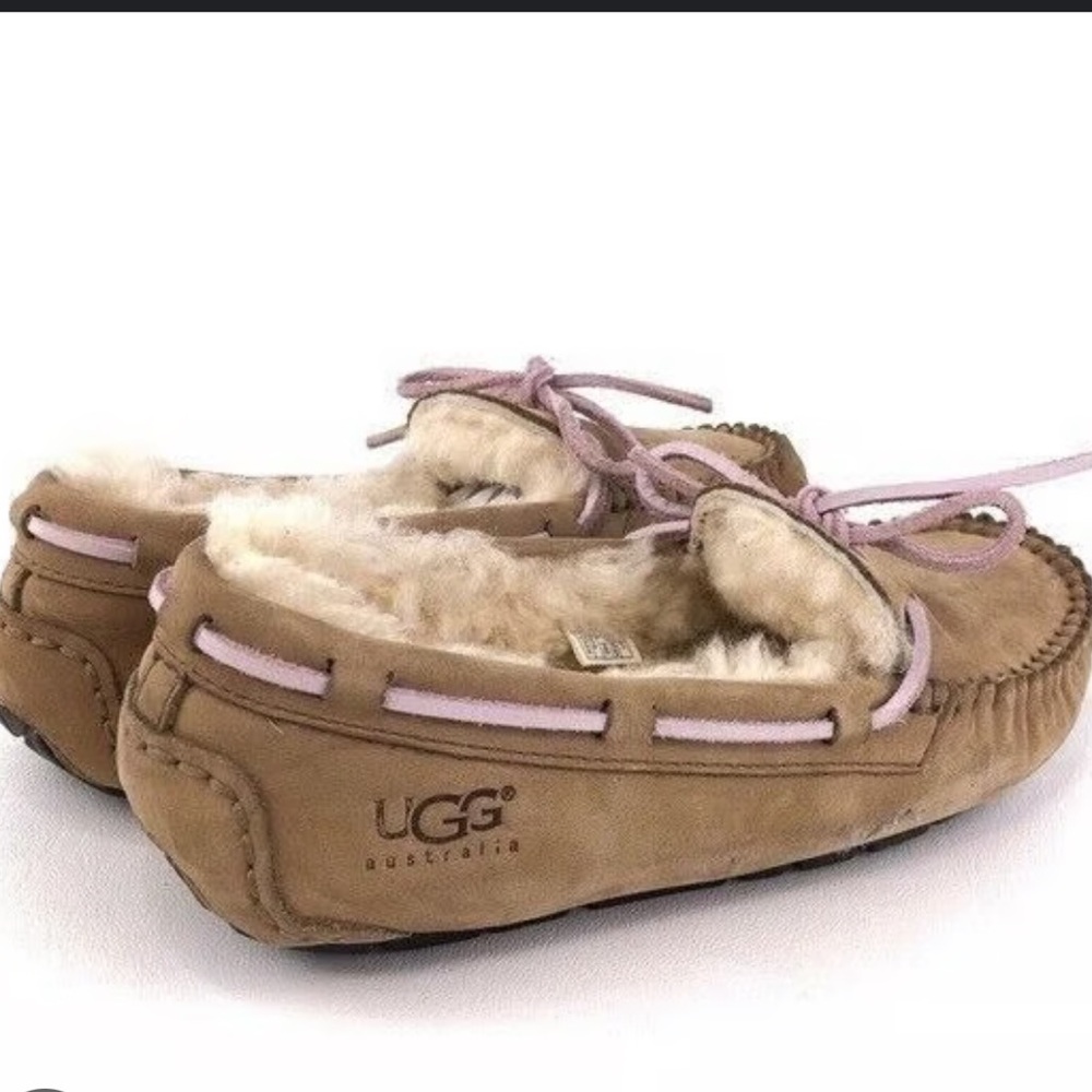NEOT UGG Women's Brown Moccasins with Pink Laces